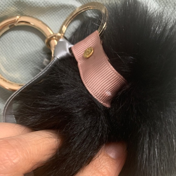THURSDAY Friday Two Toned Dyed Fox Fur Ball Key Ring Charm - Picture 5 of 7